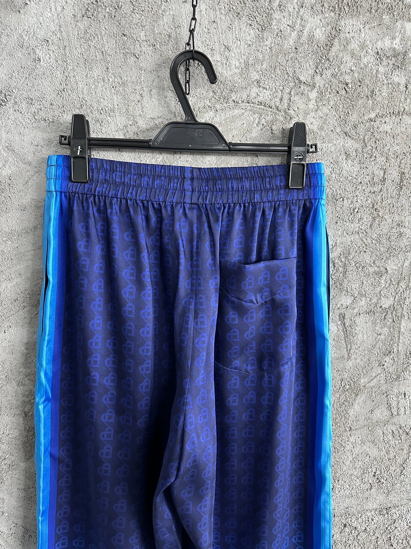 &wg.luxury- 31s1281931 Real silk item:E-F409D2899H